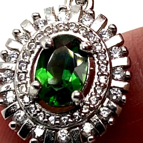 Chrome Tourmaline .55ct White Gold Finish Solid 925 Sterling Silver Pendant - Picture 2 of 7